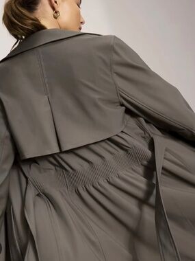 Athleta Stellar Trench, size small, color Mineral, New with tags